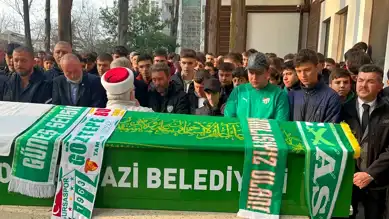 Alkollü Sürücü Kazasında Ölen Ceyhun Beyhan Toprağa Verildi