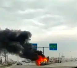 Bursa Karacabey'de Otomobil Yanarak Küle Dönüştü