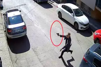 Bursa'da Baba, Çocuklarının Önünde Eşini Öldürdü