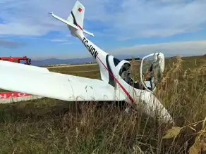 Yenişehir'de Eğitim Uçağı Kazası: Pilot Yaralandı